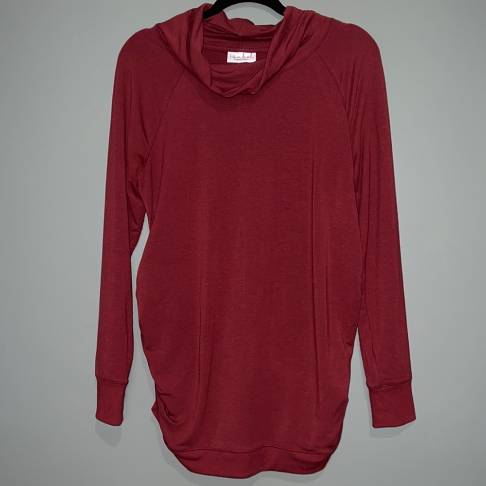 Maternity long sleeve top